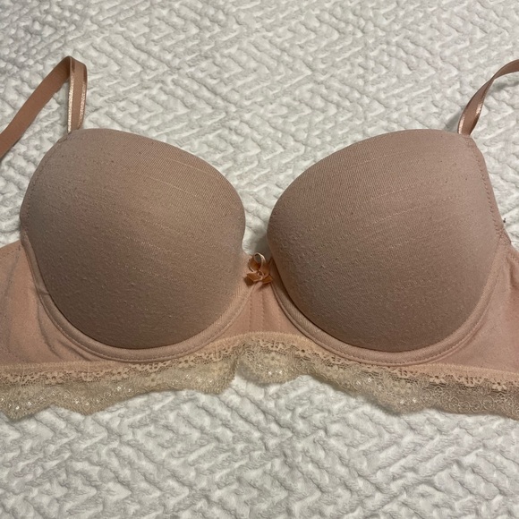 ADORE ME bra in EUC! - Picture 1 of 8